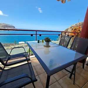  Apartment Four Seasons -
